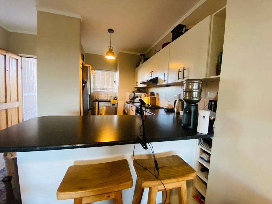 To Let 2 Bedroom Property for Rent in Royal Ascot Western Cape